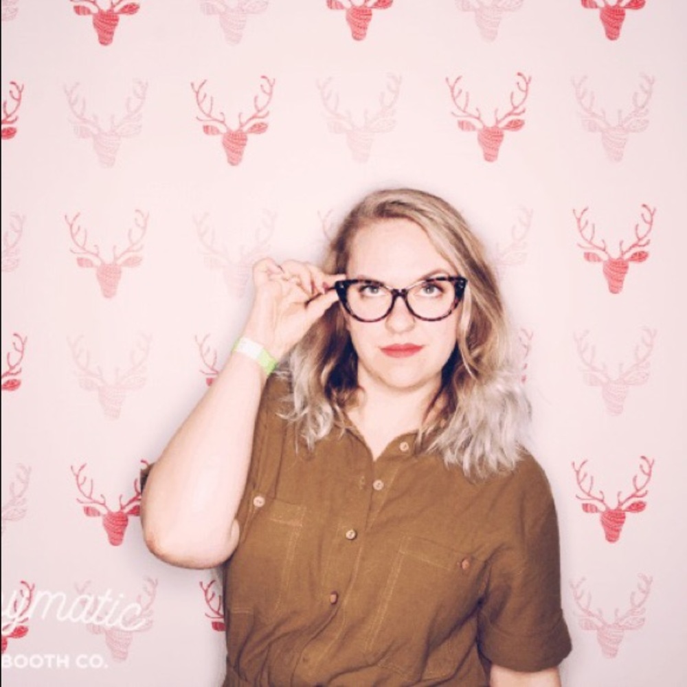 Meet your Posher, Lizzi